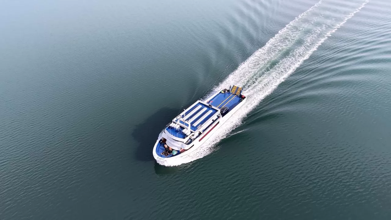 Ege'nin İki YakasındaKeyifli Bir Yolculuk